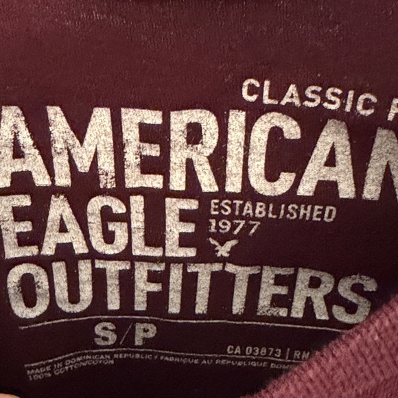 American Eagle Outfitters Men's Maroon and White Graphic Long Sleeve Tee - Picture 3 of 3